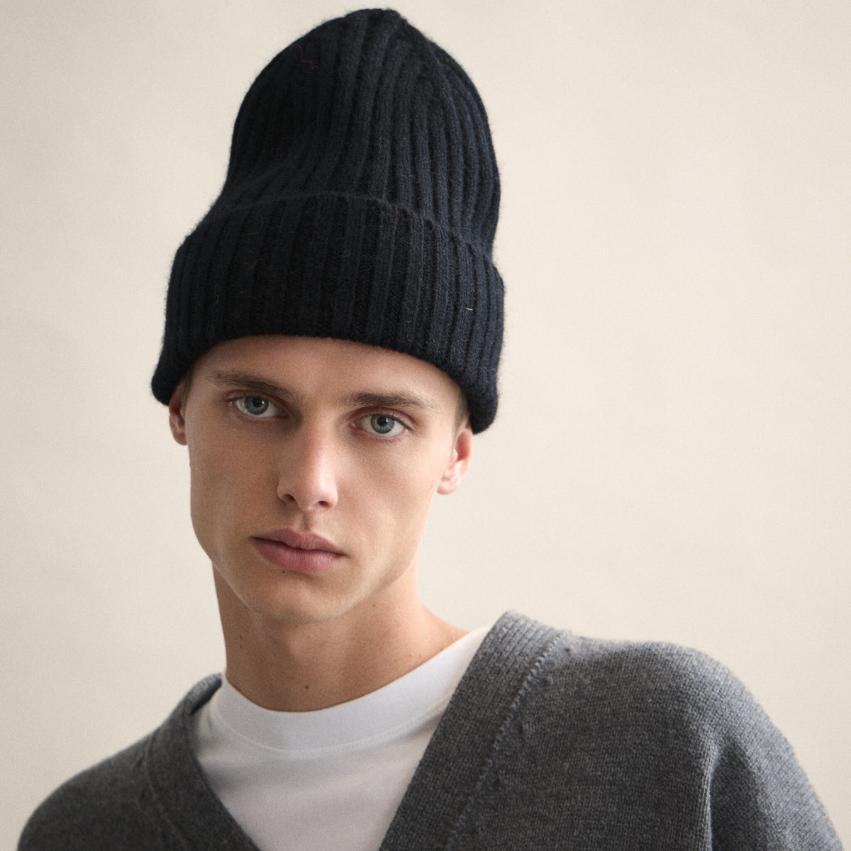 Le GRAND Beanie  - Onyx Black