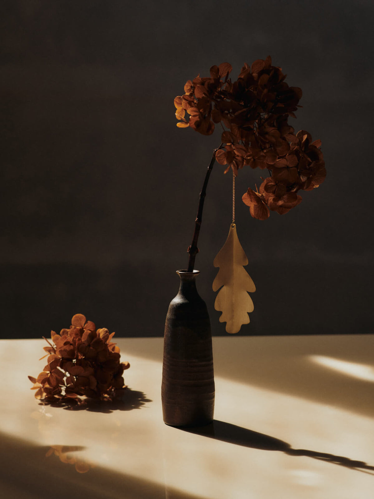 Ferm Living - Messing-Ornament Blatt (4er-Set)