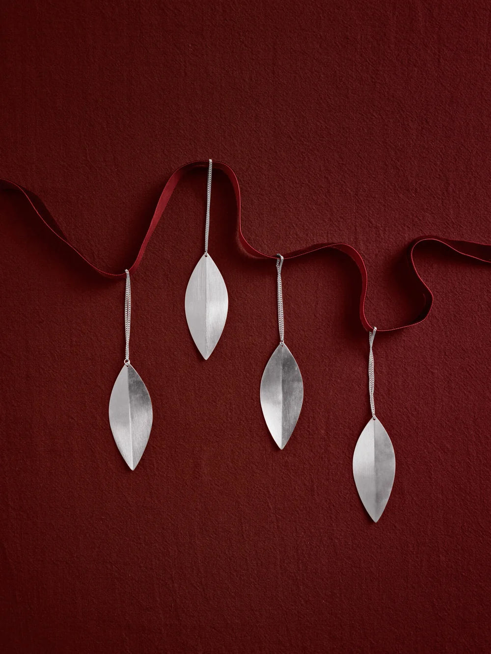 Ferm Living - Leaf Messingornamente Silber (4er Set )