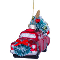 VONDELS Christbaumschmuck - Deko-Glas, rotes Auto mit Weihnachtsbaum, H5,5 cm