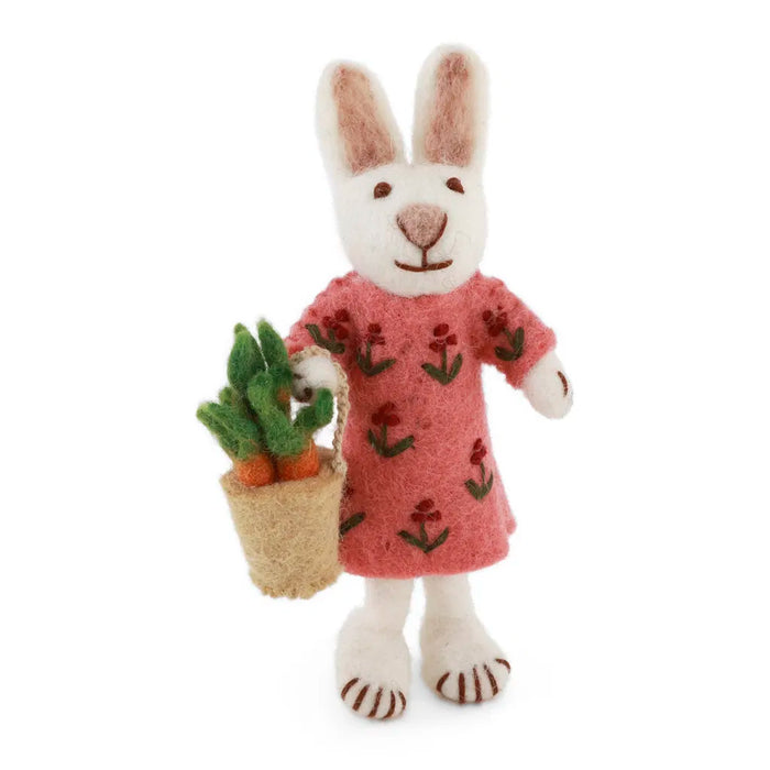 Anhänger - Kleines weißes Mädchenhäschen mit Karottenkorb