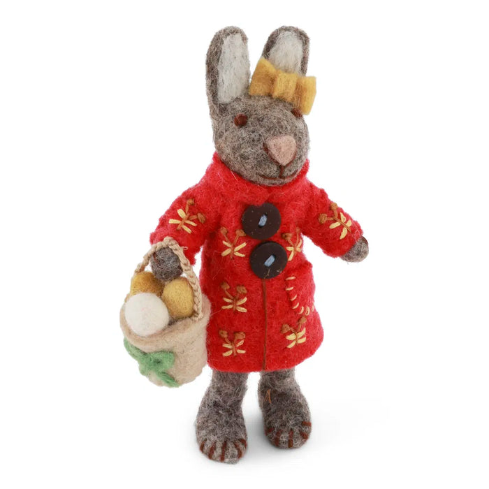 Anhänger - Kleiner grauer Mädchenhase mit Mantel und Osterkorb