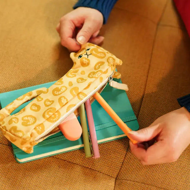 Donna Wilson - Lenny Leopard Federmäppchen