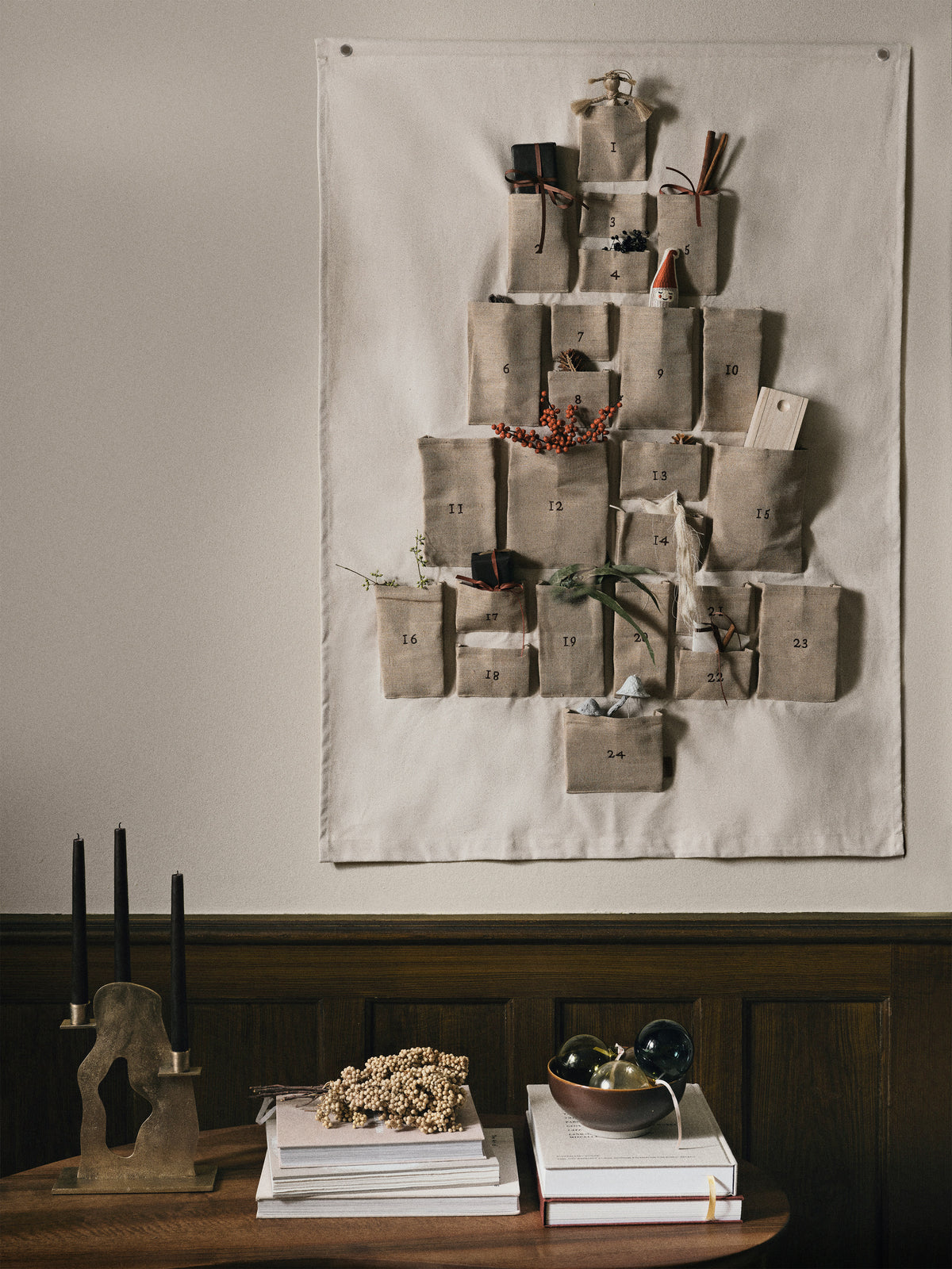 Ferm Living - Pine Christmas Calendar - Maxi