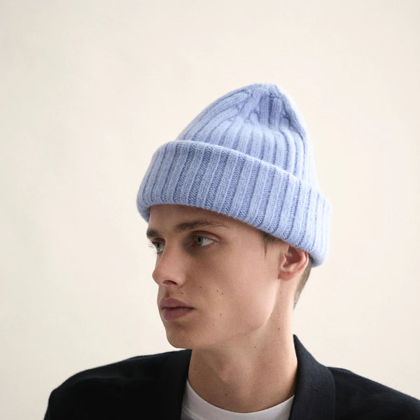 Le GRAND Beanie - Light Blue Sky