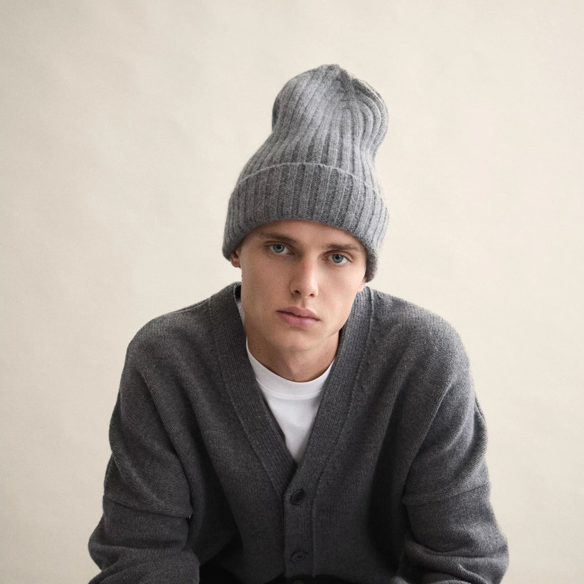 Le GRAND Beanie - Slate Grey