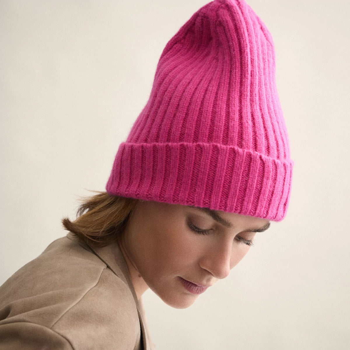 Le GRAND Beanie - Lipstick
