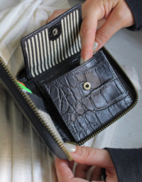 Sonny Square Wallet - Black Croco / Classic Leather / Small